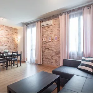 Central Apartment Appartamento